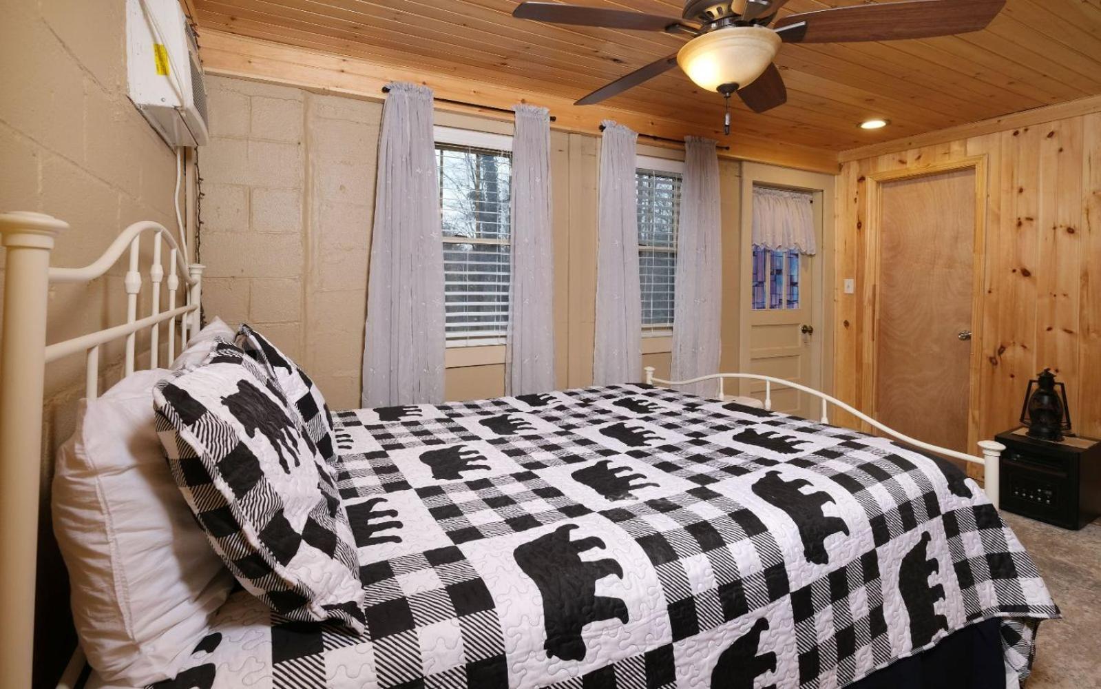 Karens Cozy Cottage Gatlinburg Exterior photo