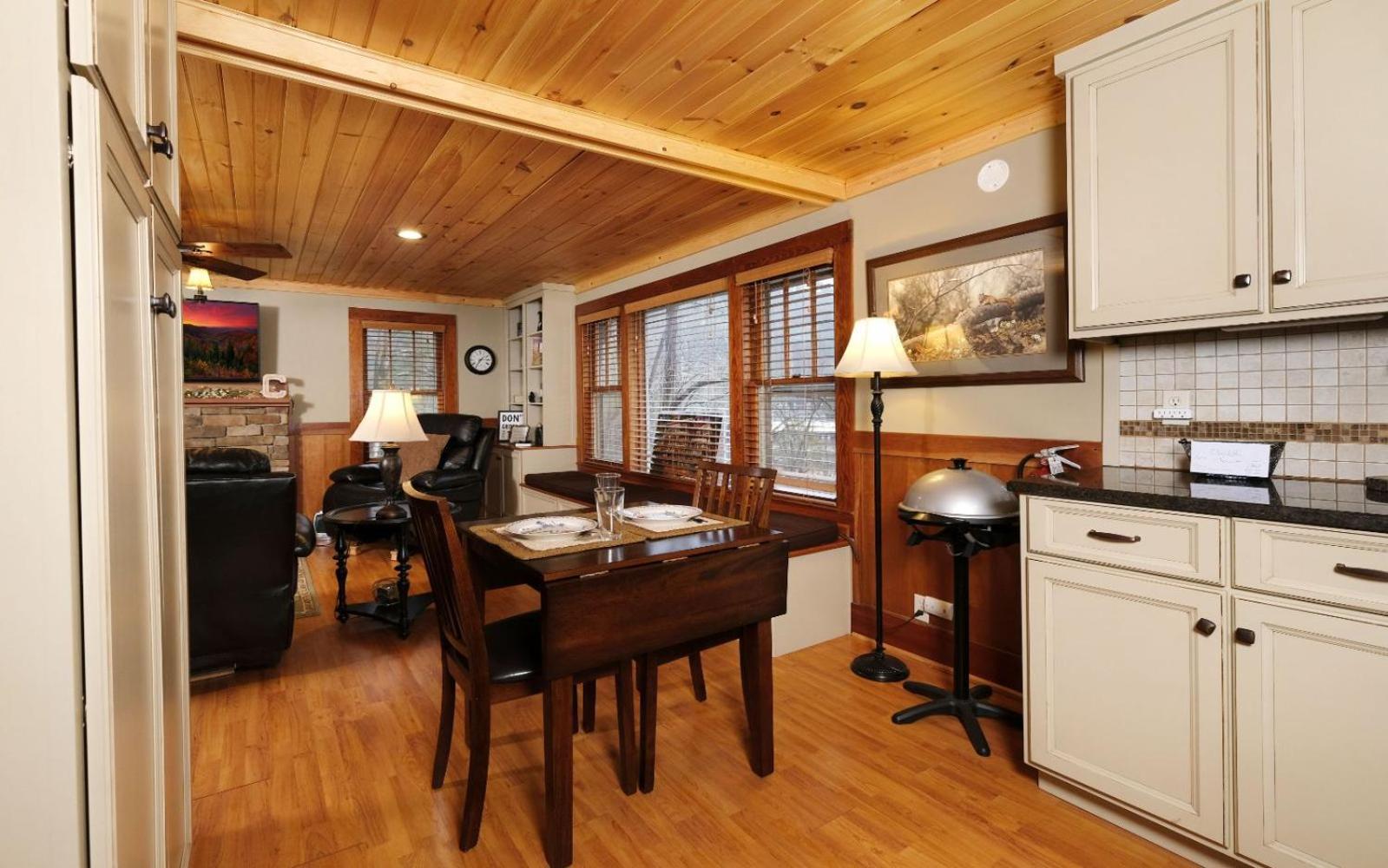 Karens Cozy Cottage Gatlinburg Exterior photo